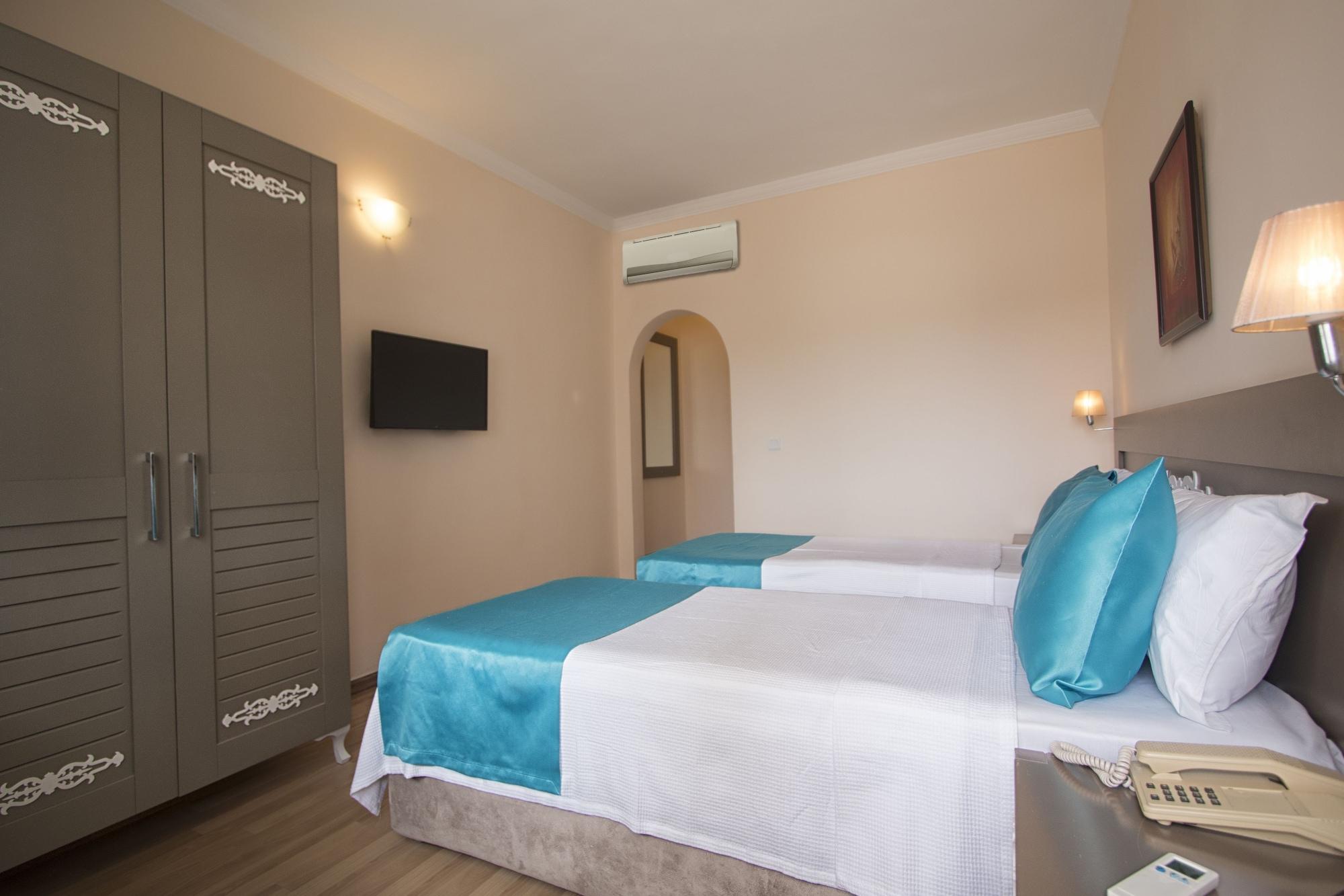 Sky Vela Hotel & Suites Gümbet Eksteriør billede
